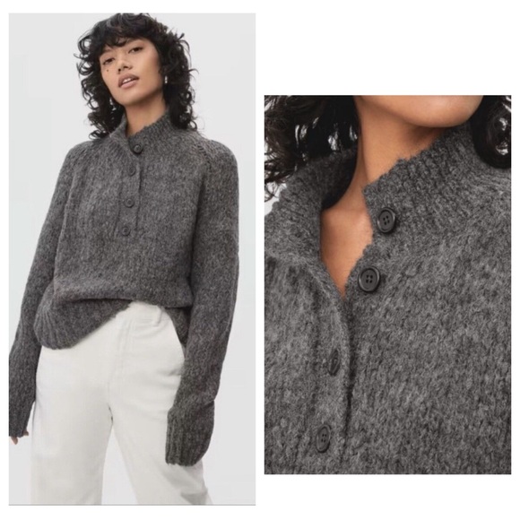 Everlane Sweaters - Everlane the lofty knit Henley button up alpaca wool
Blend sweater